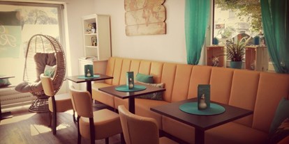 Ausflug mit Kindern - Wickeltisch - Straßwalchen - Mai Raum Café-Bistro-Take Away für Familien