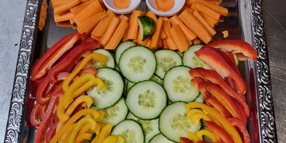 Ausflug mit Kindern - Unterägeri - Gemüseplatten für Geburtstage nur auf Voranmeldung  - Indoorspielplatz Einsiedeln