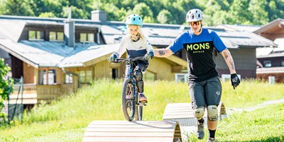 Ausflug mit Kindern - Ausflugsziel ist: eine Sportanlage - Hallenstein - Learn To Ride Park
