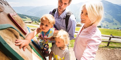 Ausflug mit Kindern - Witterung: Bewölkt - Taxenbach - Montelino's Wildfütterung