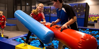 Ausflug mit Kindern - Ausflugsziel ist: ein Indoorspielplatz - Haren - Trampolinpark SprungFrei