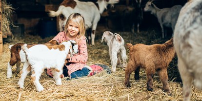 Ausflug mit Kindern - Ausflugsziel ist: ein Tierpark - PLZ 2231 (Österreich) - Kinderbauernhof Landgut Wien Cobenzl