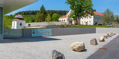 Ausflug mit Kindern - Preisniveau: moderat - Bad Vöslau - Jagdschloss Mayerling