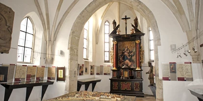 Trip with children - Witterung: Bewölkt - Raabs an der Thaya - Kapelle von 1395 - Museum Horn - Höbarth- und Madermuseum