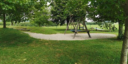 Ausflug mit Kindern - Kropfsdorf (St. Veit an der Gölsen, Michelbach) - Spielplatz an der Sportanlage