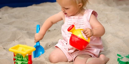 Ausflug mit Kindern - Alter der Kinder: 2 bis 4 Jahre - Bezau - Spielplatz Schloßgasse
