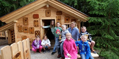 Ausflug mit Kindern - Themenschwerpunkt: Märchen - Haus (Haus) - das Hexenhäusl  - Märchenweg Rohrmoos