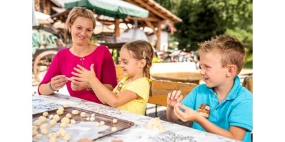 Ausflug mit Kindern - Preisniveau: günstig - Region Bad Kleinkirchheim - Ponykekse backen - Trattlers Ponyfarm 