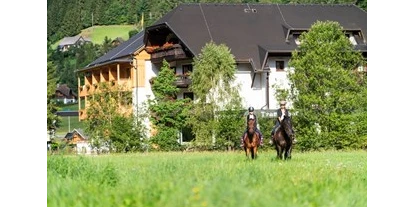 Ausflug mit Kindern - Wernberg - Reiten am Trattlerhof - Trattlers Ponyfarm 