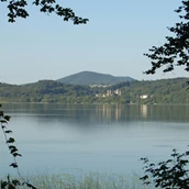 Ausflugsziel - Laacher See mit Abtei - Maria Laach