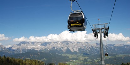 Ausflug mit Kindern - Winkl (Obertraun) - 8er-Seilbahn "Preunegg Jet" - Reiteralm Bergbahnen -  Sommer-Seilbahn Preunegg Jet