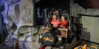 Ausflug mit Kindern - erreichbar mit: Bahn - Schweiz - Ticiland Freizeitpark