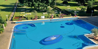 Ausflug mit Kindern - Themenschwerpunkt: Schwimmen - Allgäu - Königliche Kristall Therme