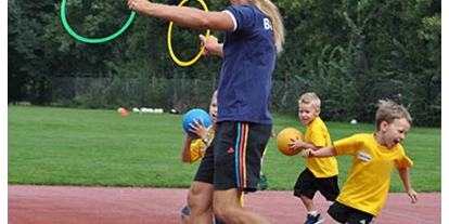 Trip with children - Ausflugsziel ist: eine Sportanlage - Mödling - Sommercamp Ballschule