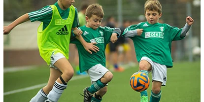 Ausflug mit Kindern - Ausflugsziel ist: eine Sportanlage - Tribuswinkel - Sommercamp Ballschule