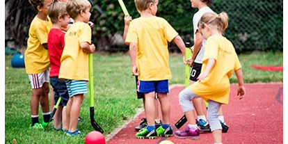 Ausflug mit Kindern - Ausflugsziel ist: eine Sportanlage - Bad Vöslau - Sommercamp Ballschule