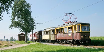 Ausflug mit Kindern - Ausflugsziel ist: eine Bahn - Schauberg (Lohnsburg am Kobernaußerwald) - NOSTALGIEFAHRT ATTERSEEBAHN