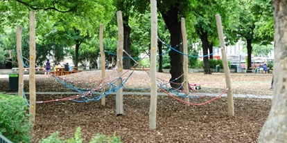Ausflug mit Kindern - Alter der Kinder: 0 bis 1 Jahre - Königstetten - Spielplatz Hermann Gmeiner Park