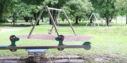 Ausflug mit Kindern - Alter der Kinder: 1 bis 2 Jahre - Bayerisch Gmain - Spielplatz Frohnburg Süd
