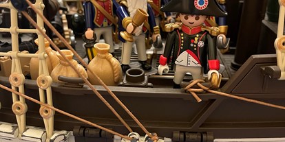 Ausflug mit Kindern - Themenschwerpunkt: Kultur - Groß-Zimmern - Ausstellung: 175 Jahre Paulskirche Playmobil Diorama Artist Oliver Schaffer