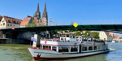 Trip with children - Ausflugsziel ist: eine Schifffahrt - Germany - Original Strudelrundfahrt