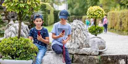 Ausflug mit Kindern - sehenswerter Ort: Garten - Sankt Leonhard (Grödig) - Wasserspiele: Kinderaudioguide - Schloss und Wasserspiele Hellbrunn
