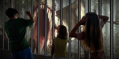 Ausflug mit Kindern - Ausflugsziel ist: ein Indoorspielplatz - PLZ 2500 (Österreich) - IMMERSIUM:WIEN - Jurassic The Immersive Experience