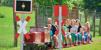 Ausflug mit Kindern - Kinderwagen: vollständig geeignet - Trostberg - Wildfreizeitpark Oberreith