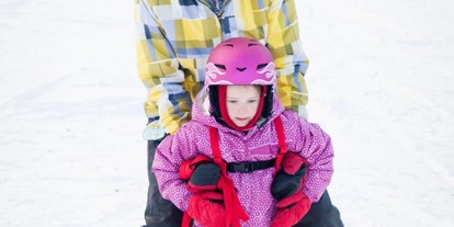 Ausflug mit Kindern - Witterung: Bewölkt - Fiss - Symbolbild Skifahren - Skigebiet See im Paznaun