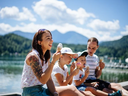 Trip with children - Ausflugsziel ist: ein Freizeitpark - Austria - Familien-Seefest am Klopeiner See 