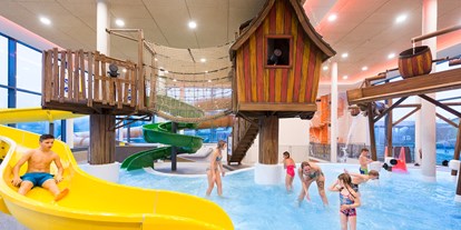 Ausflug mit Kindern - Bad: Schwimmbad - Familotel Schreinerhof