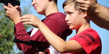 Ausflug mit Kindern - Sportanlage: Fußballplatz - Maisdorf - Lust am Leben Familien,- Jugendliche und Kinder Aktion Camp
