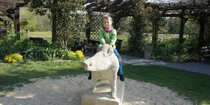 Trip with children - Plauen - Tiergehege im Naherholungsgebiet Waldhaus bei Greiz