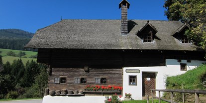 Ausflug mit Kindern - Ausflugsziel ist: ein Aussichtspunkt - Großsteinbach - Heimatmuseum Rauchstube Anger