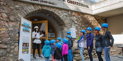 Reis met kinderen - Großlobming - Eingang zum Schaubergwerk / Besucherbergwerk Museum Oberzeiring - Schaubergwerk Museum Oberzeiring