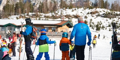 Ausflug mit Kindern - Ausflugsziel ist: ein Skigebiet - Sankt Leonhard (Grödig) - Gemütlicher Ski-Ausflug mit Kids