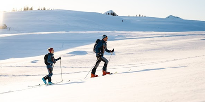 Ausflug mit Kindern - WC - PLZ 4824 (Österreich) - Winterwanderung im Schnee