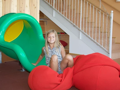 Ausflug mit Kindern - erreichbar mit: Fahrrad - Salzburg - Indoor-Spielbereiche zum Toben in den JUFA Hotels