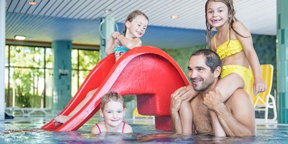 Ausflug mit Kindern - Themenschwerpunkt: Schwimmen - Kössen - Familienbad "BernaMare"