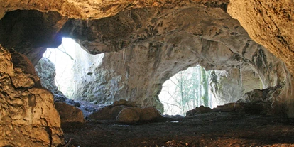Ausflug mit Kindern - Kinderwagen: großteils geeignet - Bayern - Wohnung der Neandertaler - die Klausenhöhlen im Archäologiepark - Archäologiepark Altmühltal