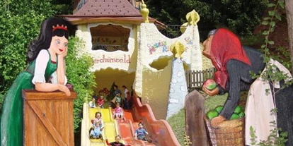 Trip with children - Witterung: Bewölkt - Familien Freizeitpark Märchenwald