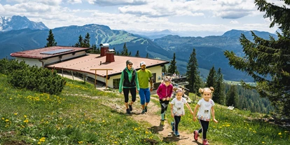 Ausflug mit Kindern - Oberndorf in Tirol - Nostalgiebahn Dürrnbachhorn