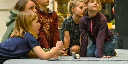 Ausflug mit Kindern - Kinderwagen: vollständig geeignet - Leichlingen - Boulderhalle Prisma