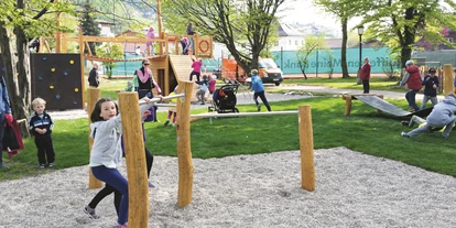Ausflug mit Kindern - öffentliche Verkehrsmittel - Kleinberg (Nußdorf am Haunsberg) - Spielplatz Mattsee