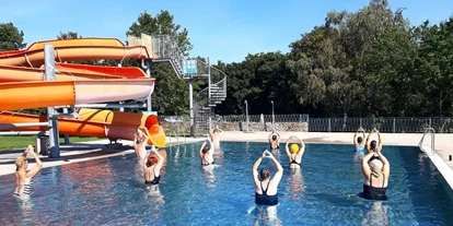 Ausflug mit Kindern - Preisniveau: günstig - Großweikersdorf - Jeden Donnerstag vormittags heißt es Wassergymnastik  - Erlebnis-Freibad Eggenburg 