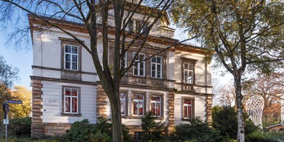 Ausflug mit Kindern - Witterung: Kälte - Himmelkron - Außenansicht Jean-Paul-Museum Bayreuth - Jean-Paul-Museum der Stadt Bayreuth