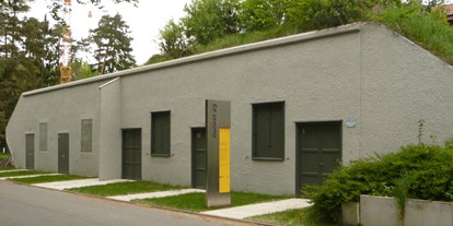 Ausflug mit Kindern - Unterneukirchen - Industriemuseum "Bunker 29" in einem original erhaltenen Gebäude von 1939 untergebracht. - Bunker 29 – Industriemuseum Waldkraiburg-Aschau