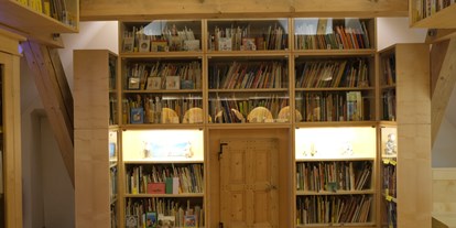 Ausflug mit Kindern - indoor - Münchner Umland - Internationale Jugendbibliothek – Dauerausstellungen