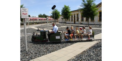 Ausflug mit Kindern - Witterung: Schönwetter - Schneizlreuth - Parkeisenbahn  - Lokwelt Freilassing