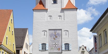Ausflug mit Kindern - Alter der Kinder: 1 bis 2 Jahre - Obergriesbach (Landkreis Aichach-Friedberg) - Im Unterem Tor, einem der beiden imposanten Stadttore Aichachs, ist das "Wittelsbacher Museum" untergebracht. - Wittelsbachermuseum